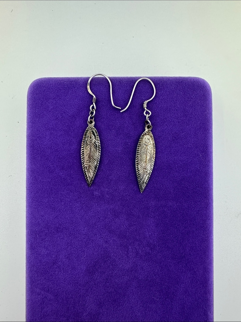 💛 Vintage Sterling Silver Native American Feather Drop Earrings | Mike Platero